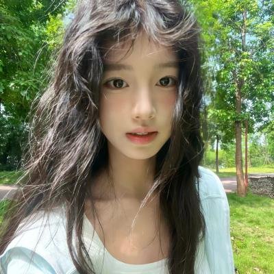我才不信你是个王子呢